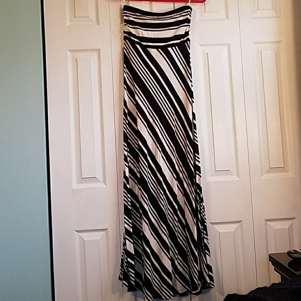 Banana Republic Maxi Dress